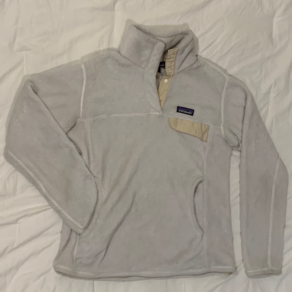White Patagonia Sweatshirt